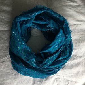 American eagle infinity scarf